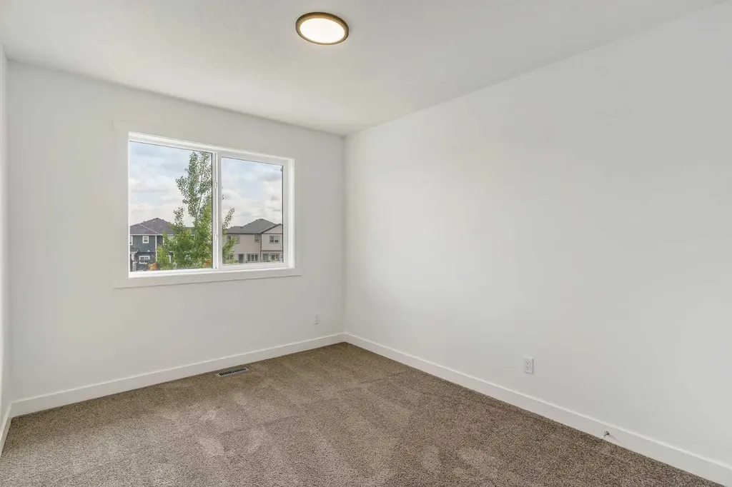 135 Legacy Glen Parade SE Calgary AB T2X 4T3