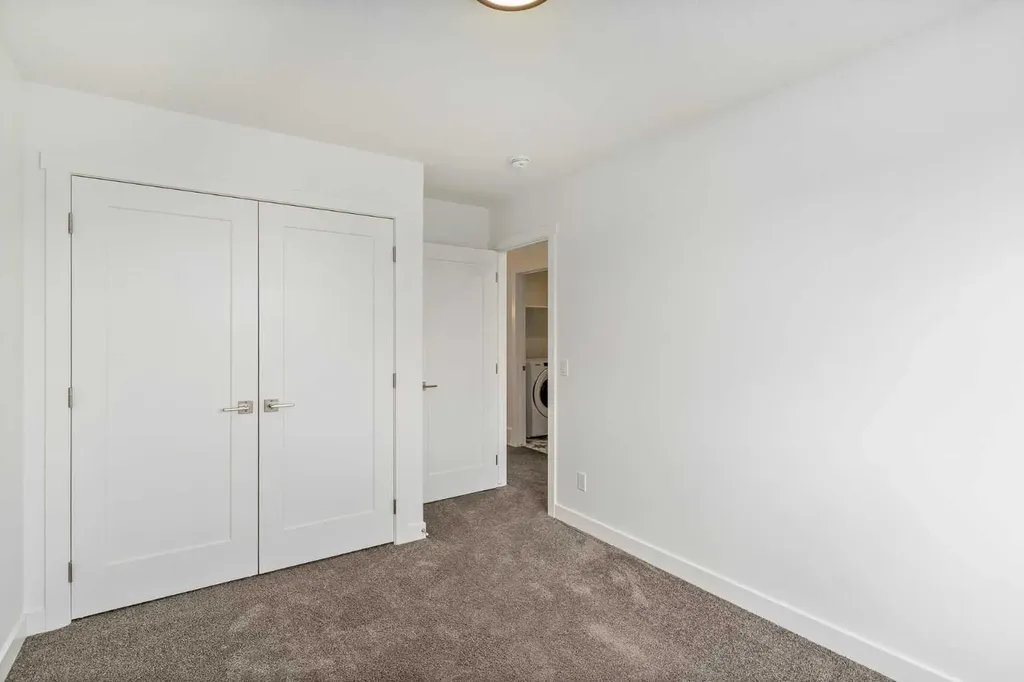 135 Legacy Glen Parade SE Calgary AB T2X 4T3