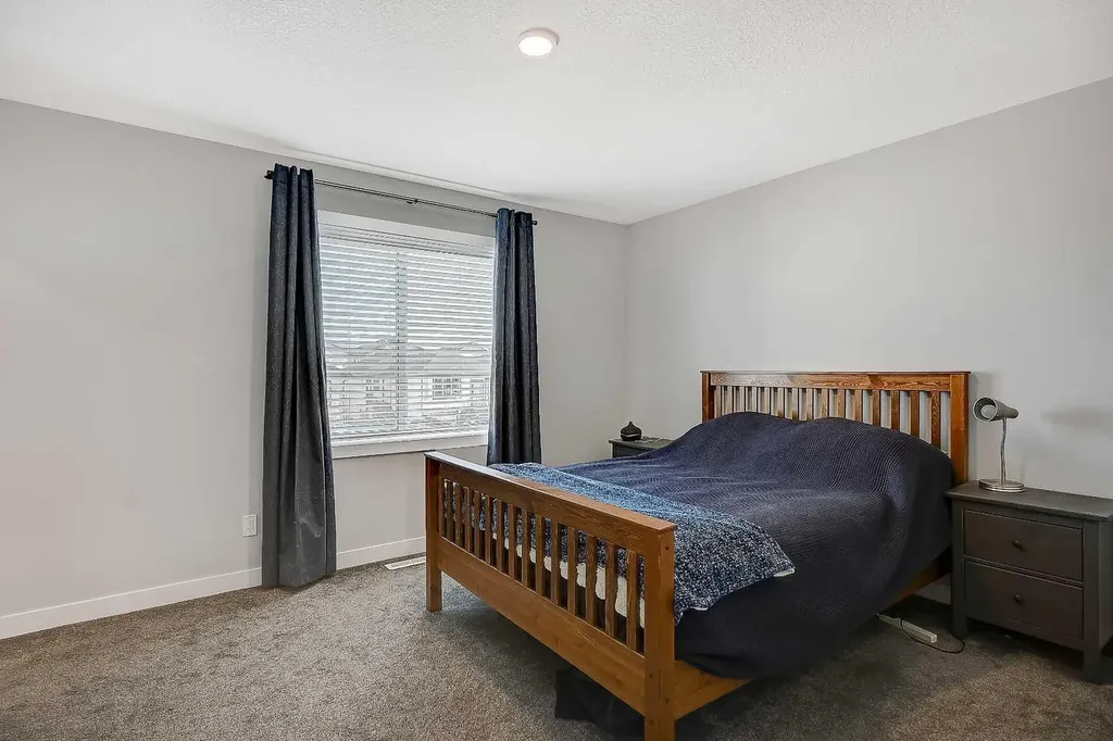9519D 112 Avenue Clairmont AB T8X5C8