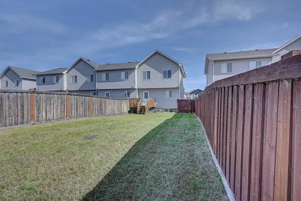 9519D 112 Avenue Clairmont AB T8X5C8
