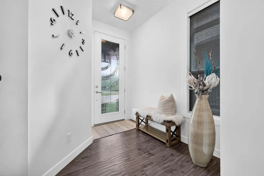 60 Tremblant Terrace SW Calgary AB T3H0B9