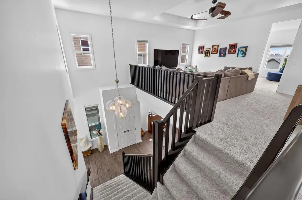 60 Tremblant Terrace SW Calgary AB T3H0B9