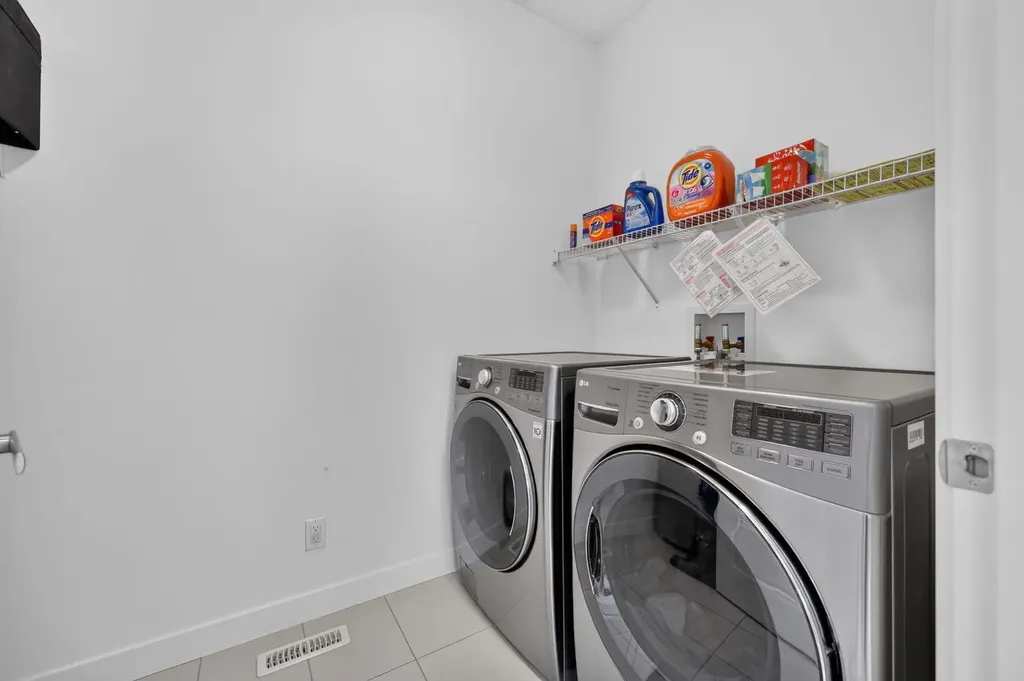 60 Tremblant Terrace SW Calgary AB T3H0B9