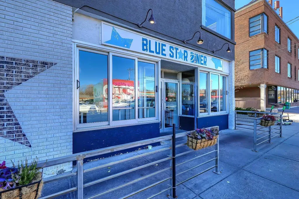 828 8 Avenue NE Calgary AB T2E 9E2
