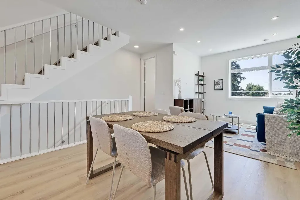 828 8 Avenue NE Calgary AB T2E 9E2