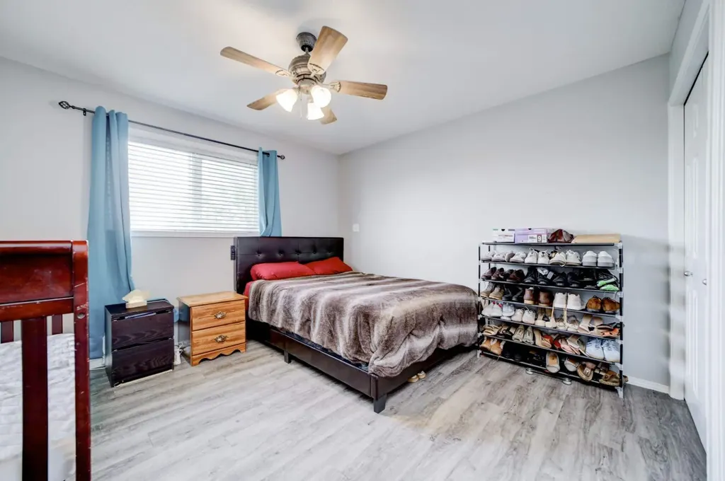 571 Blackfoot Manor W Lethbridge AB T1K 7W4