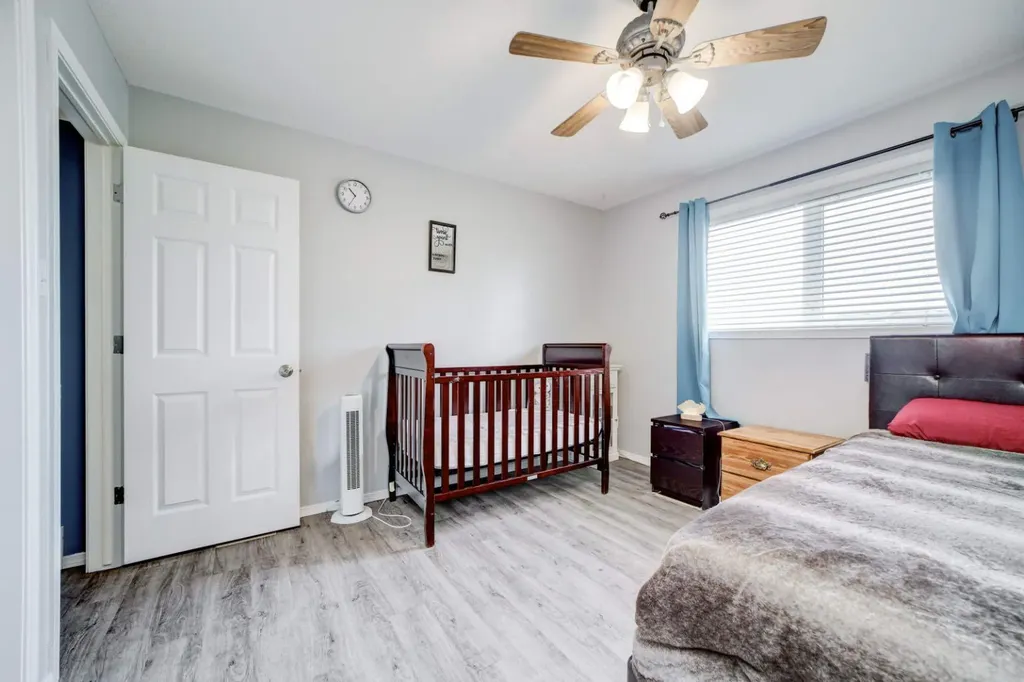 571 Blackfoot Manor W Lethbridge AB T1K 7W4