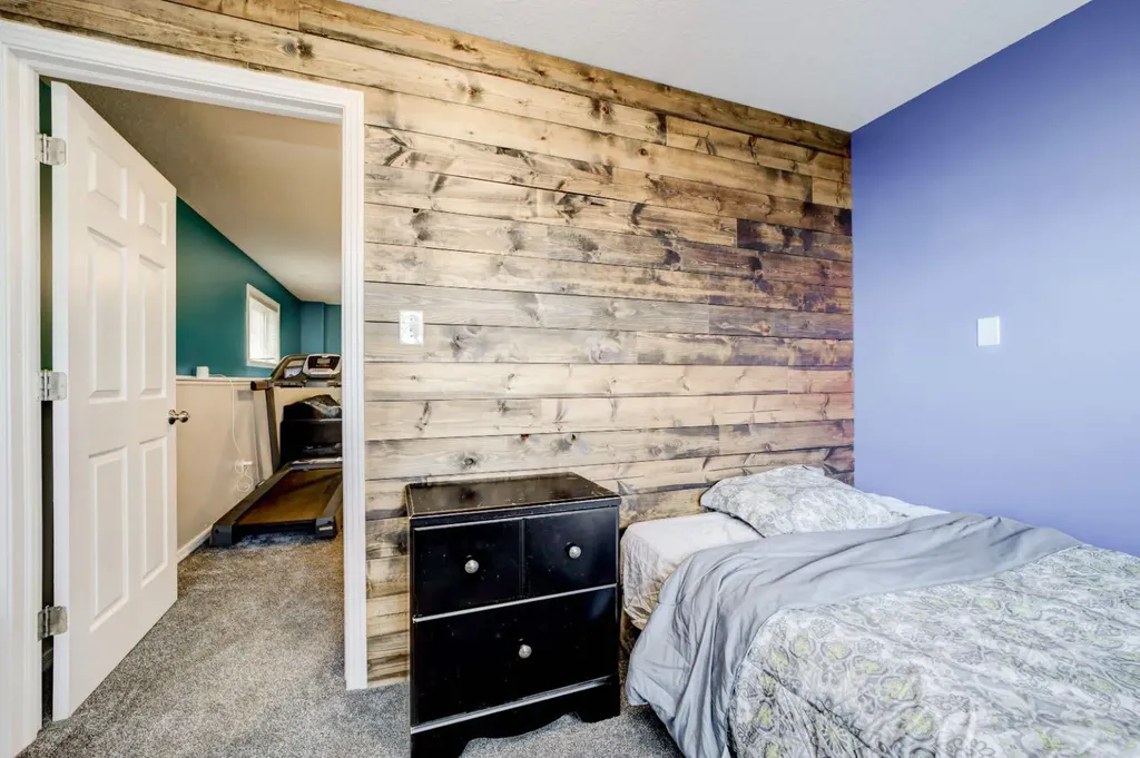 571 Blackfoot Manor W Lethbridge AB T1K 7W4