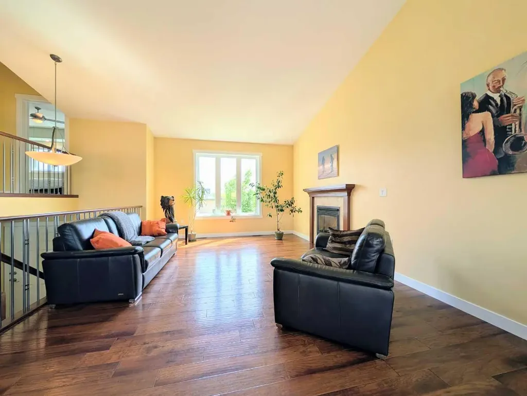 1004 7 Avenue SE Slave Lake AB T0G2A3