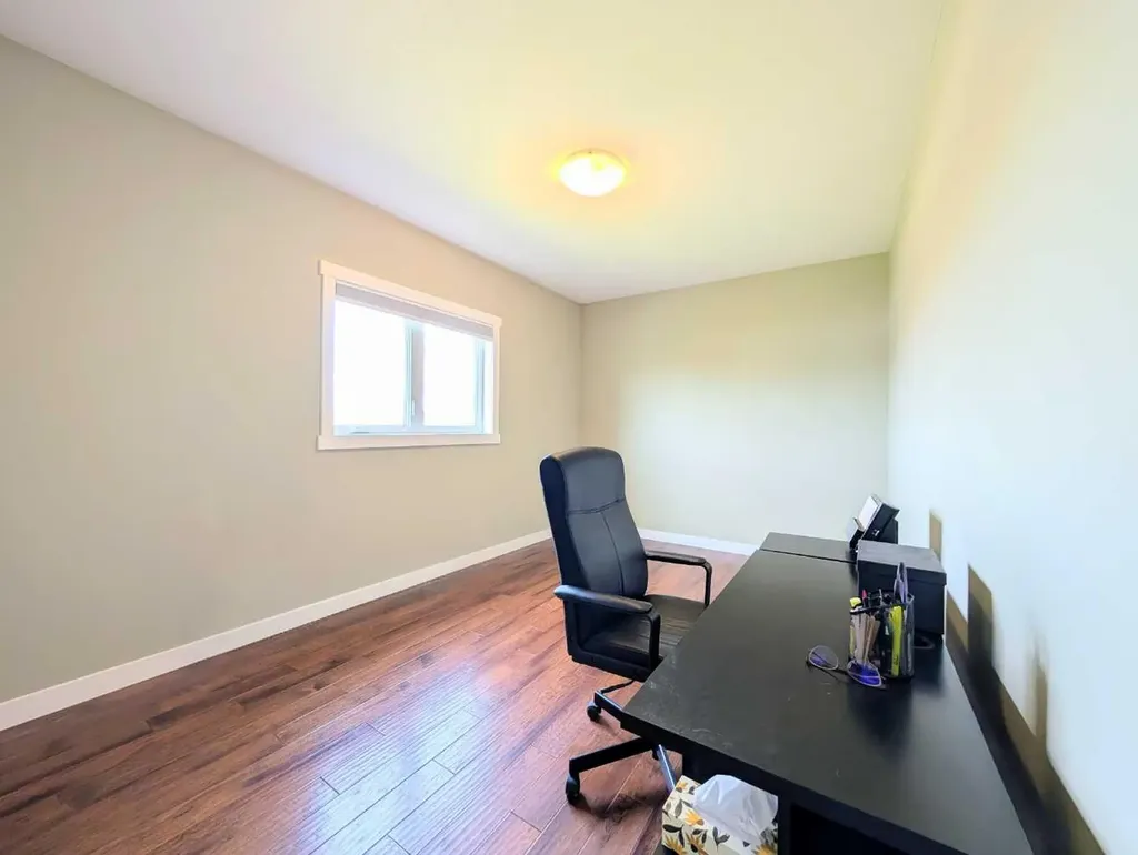1004 7 Avenue SE Slave Lake AB T0G2A3