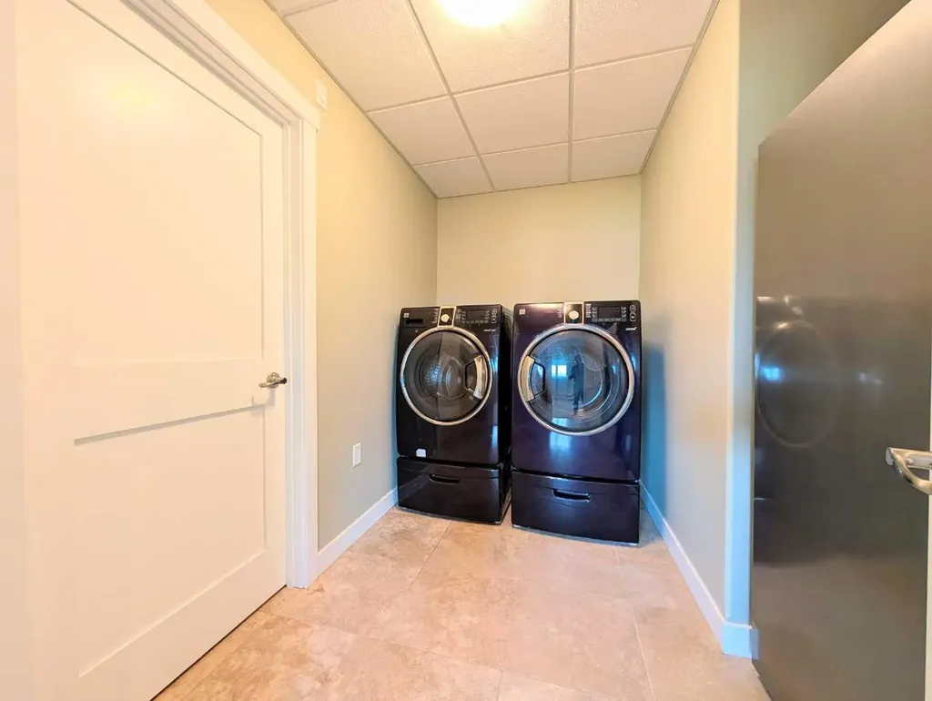 1004 7 Avenue SE Slave Lake AB T0G2A3