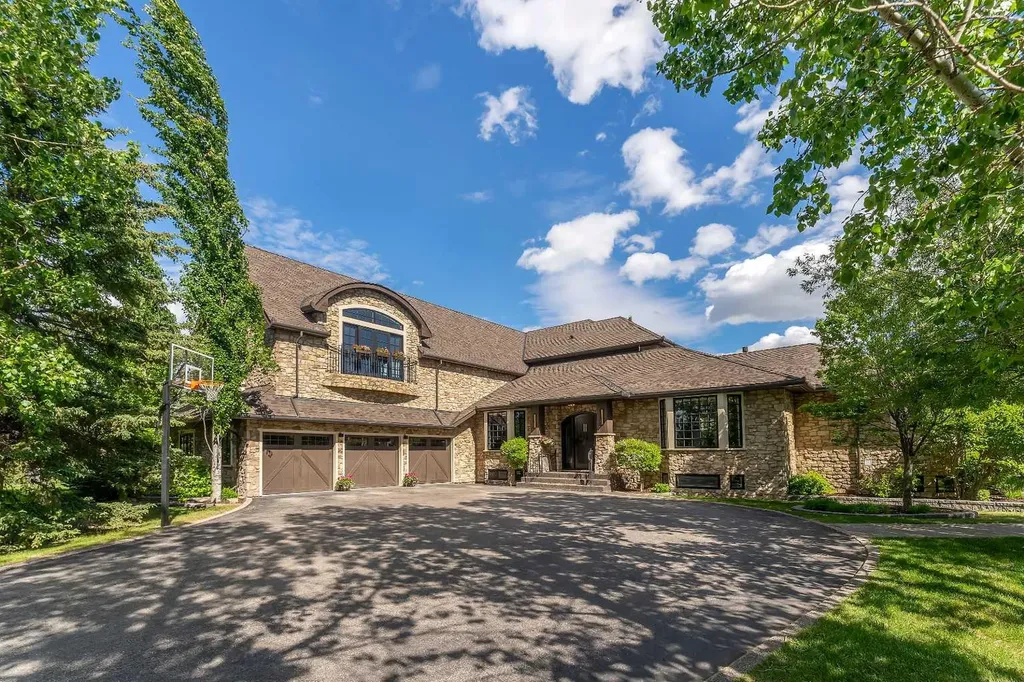 64 Springland Manor Crescent Rural Rocky View County AB T3Z3K1