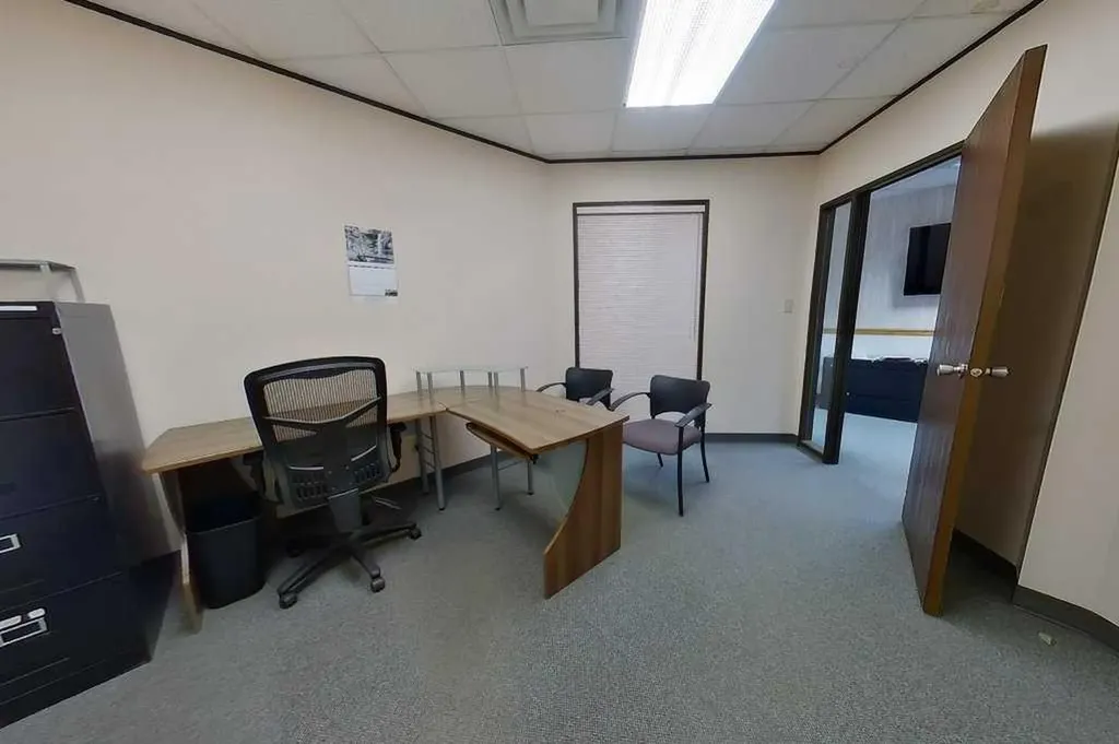 562 2 Street SE Medicine Hat AB T1A 0C5