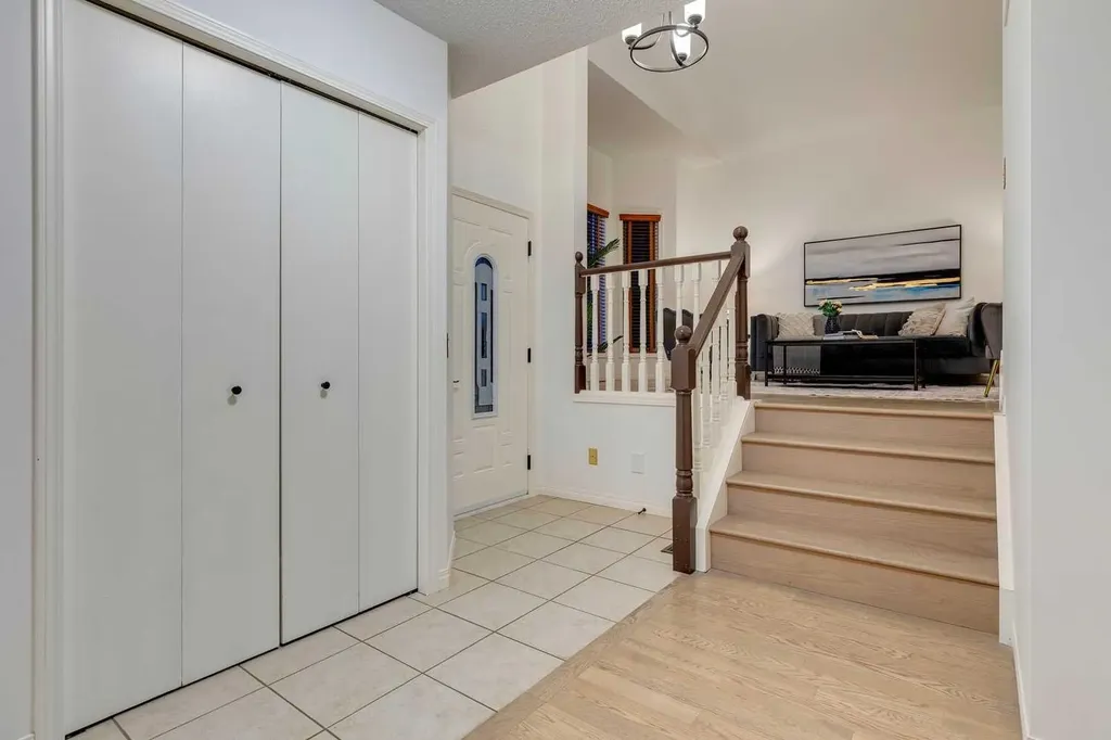 51 Straddock Crescent SW Calgary AB T3H 2S9