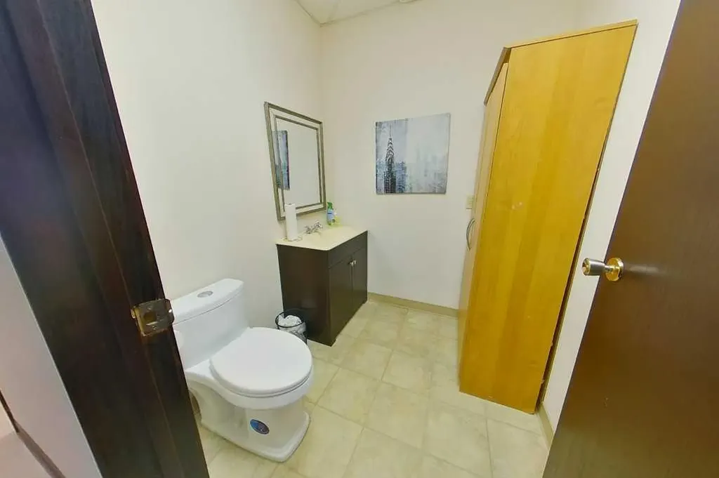 562 2 Street SE Medicine Hat AB T1A 0C5