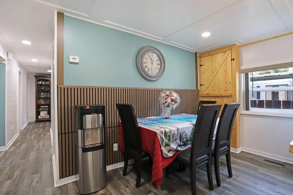 276 Centre Street Tilley AB T0J 3K0
