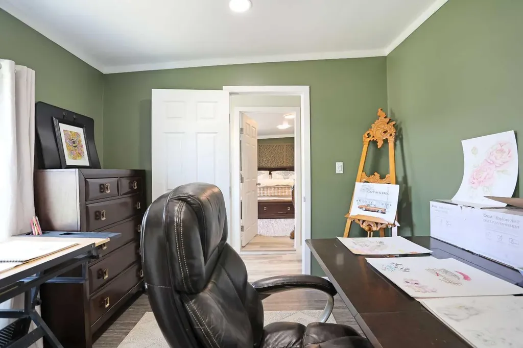 276 Centre Street Tilley AB T0J 3K0