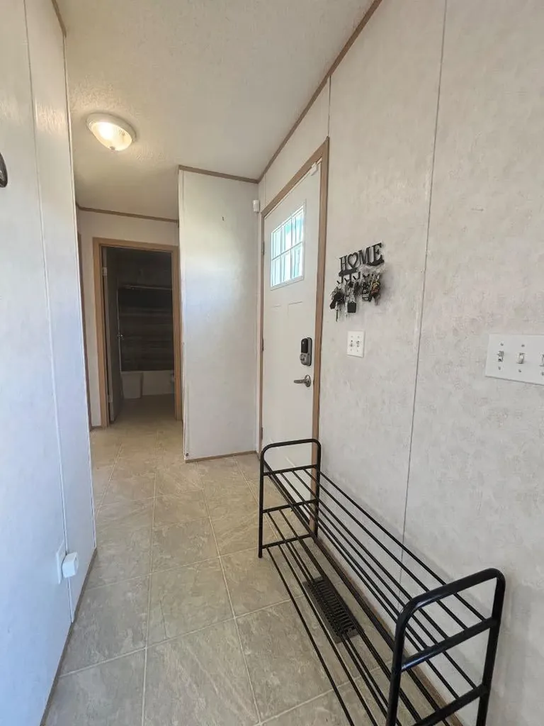 9014 89 Avenue Grande Prairie AB T8X 0C4