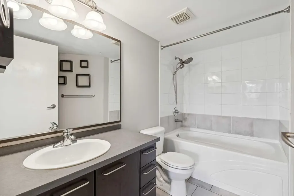 35 Richard Court SW Calgary AB T3E 7N9