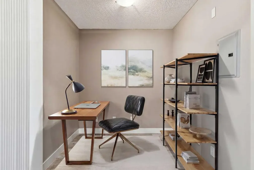 35 Richard Court SW Calgary AB T3E 7N9