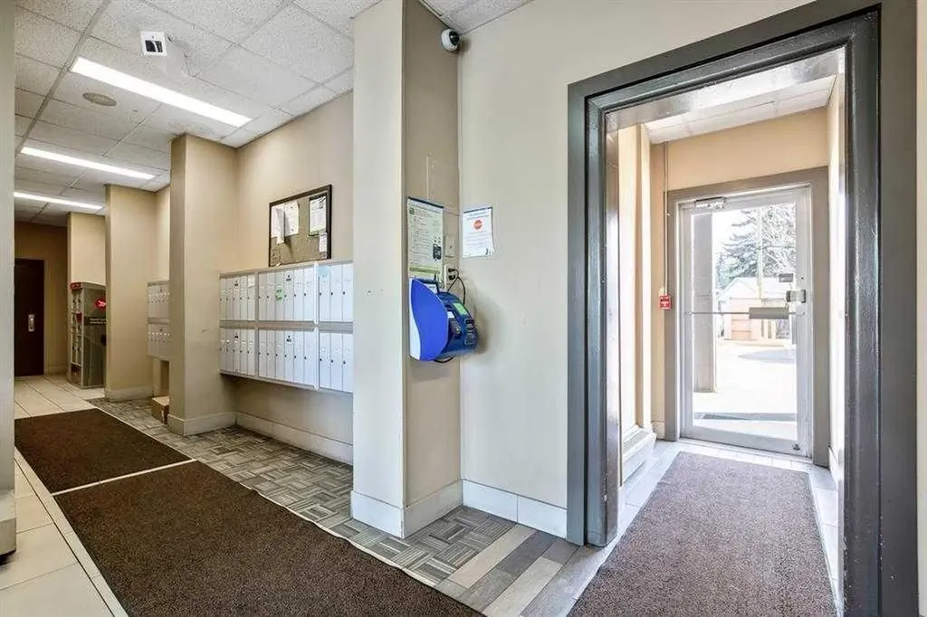 314 14 Street NW Calgary AB T2N1Z8