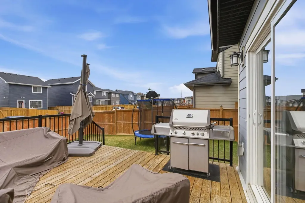 132 Sundown Way Cochrane AB T4C 2M6