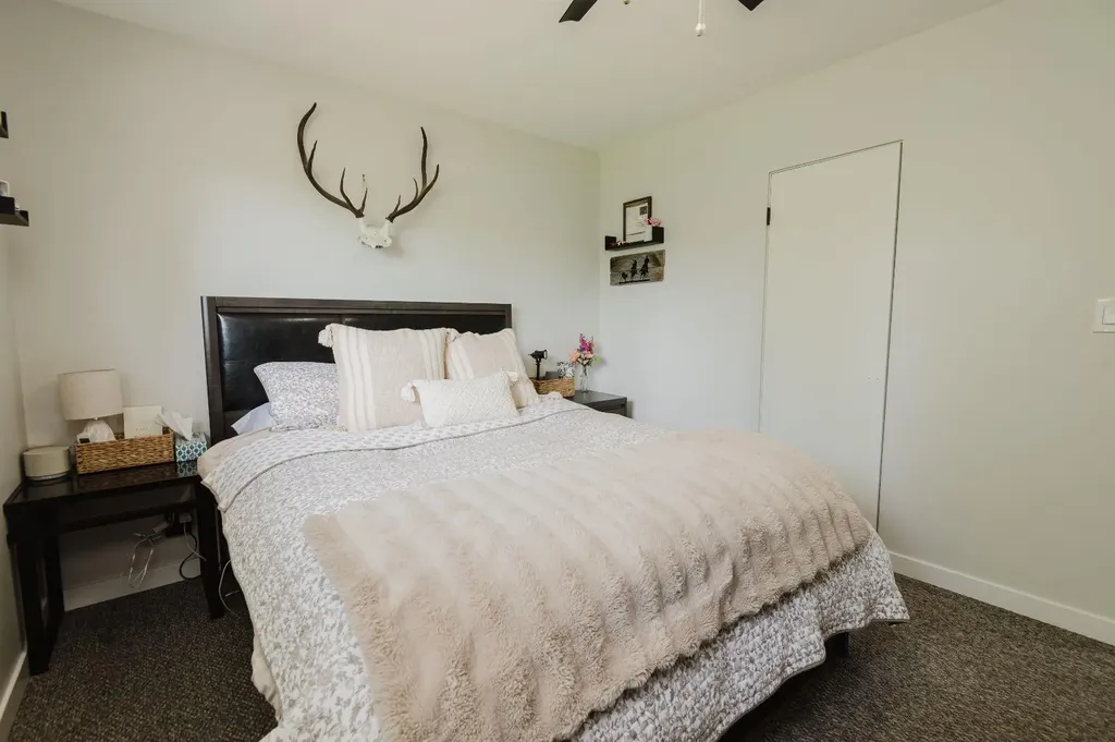 10415 111 Avenue Grande Prairie AB T8V1T9