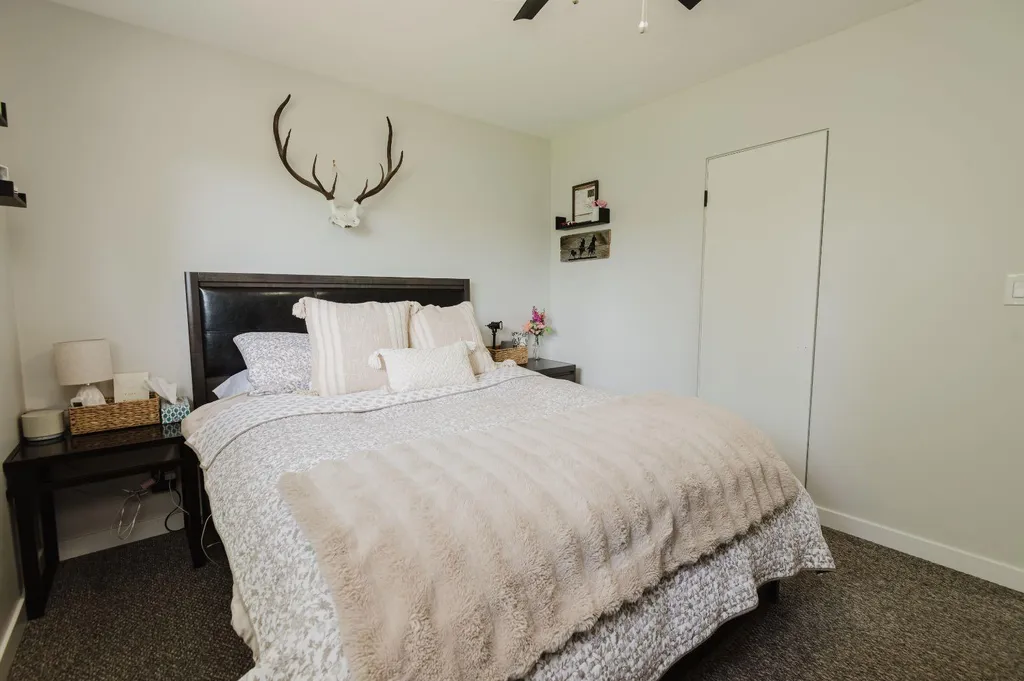 10415 111 Avenue Grande Prairie AB T8V1T9