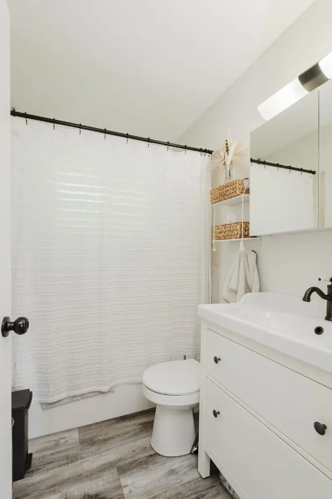 10415 111 Avenue Grande Prairie AB T8V1T9