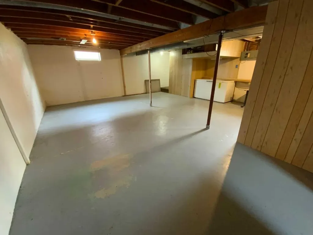 521 4 Street SE Three Hills AB T0M 2A0