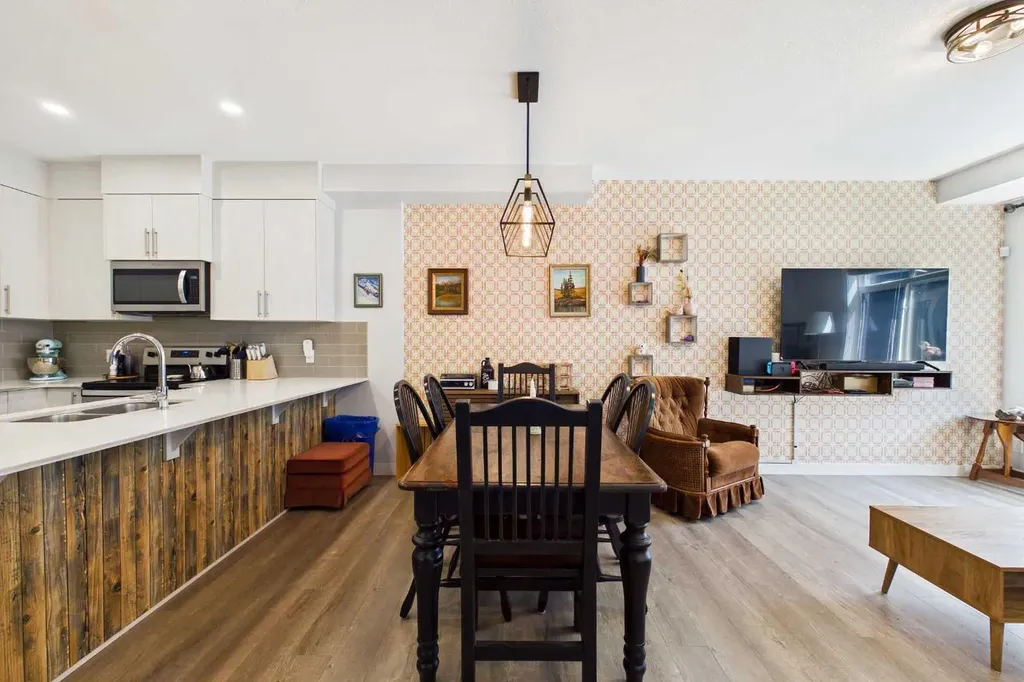 906 Sage Meadows Gardens NW Calgary AB T3P 1K3