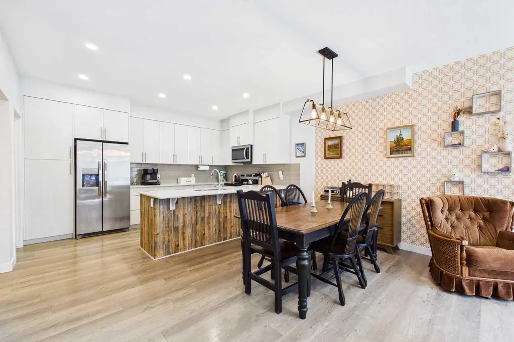906 Sage Meadows Gardens NW Calgary AB T3P 1K3