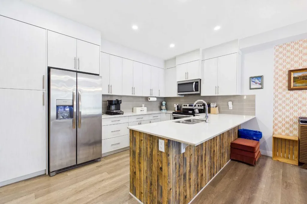 906 Sage Meadows Gardens NW Calgary AB T3P 1K3