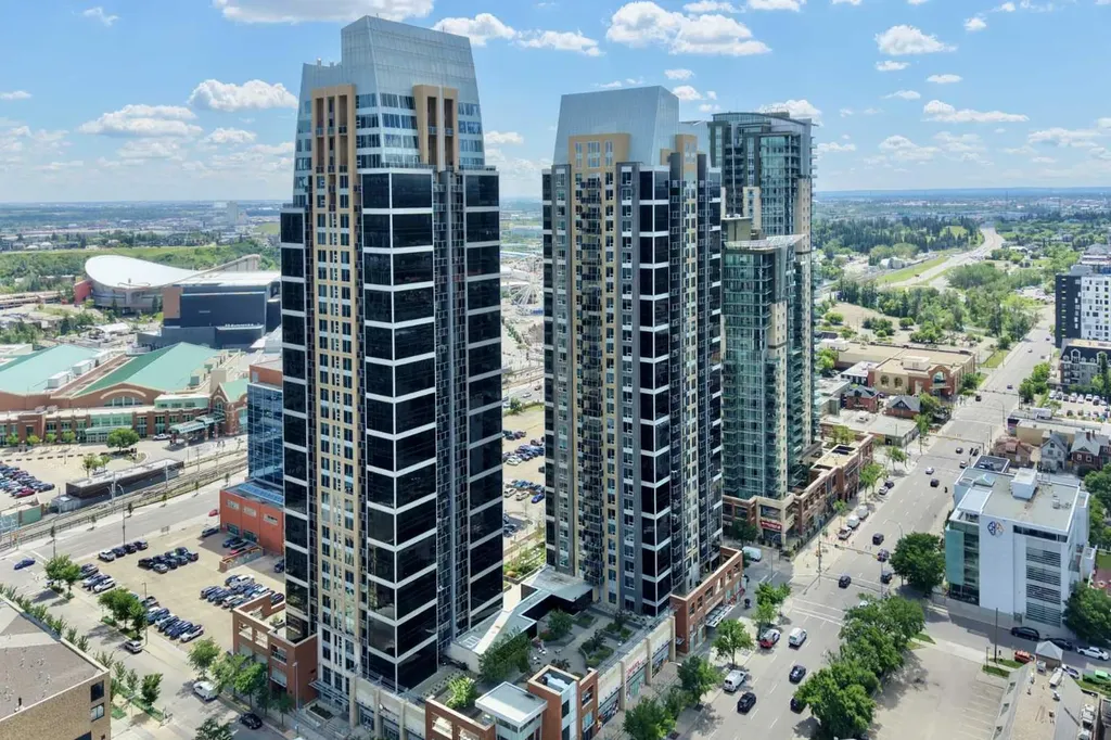 211 13 Avenue SE Calgary AB T2G 1E1