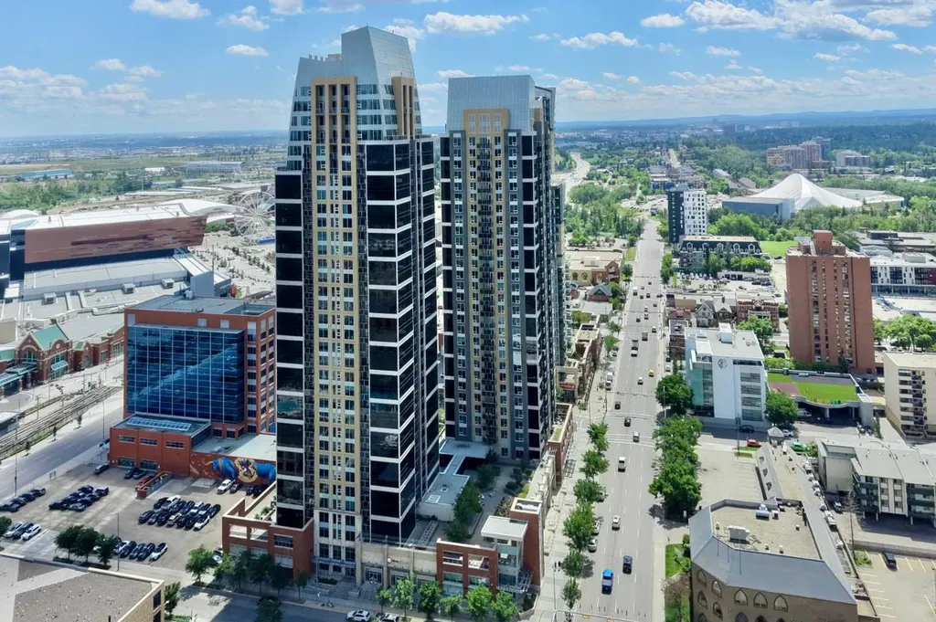 211 13 Avenue SE Calgary AB T2G 1E1