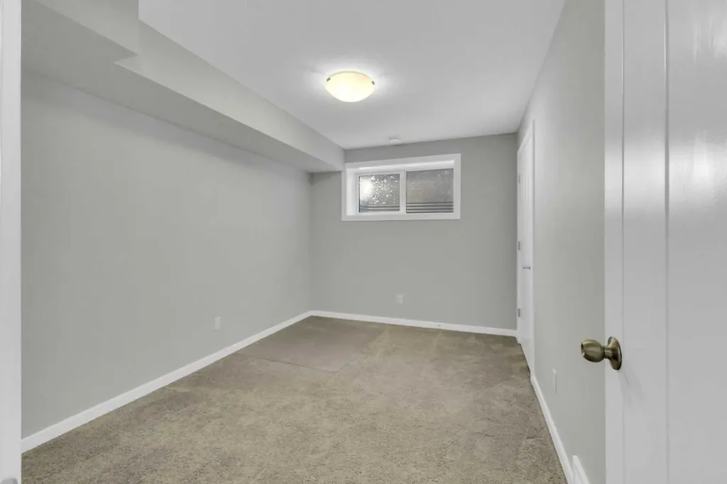 25 Lazaro Close Red Deer AB T4R 0R6
