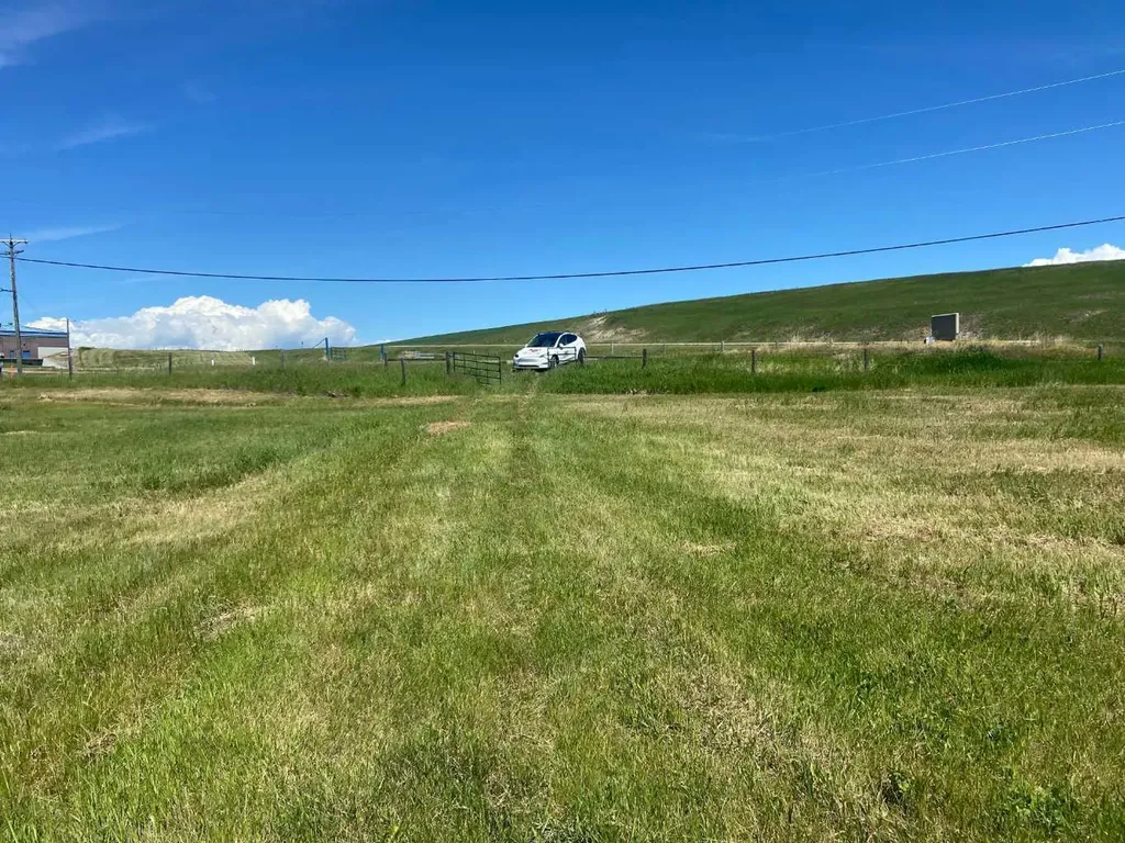 1040 Beaver Drive Pincher Creek AB T0K 1W0