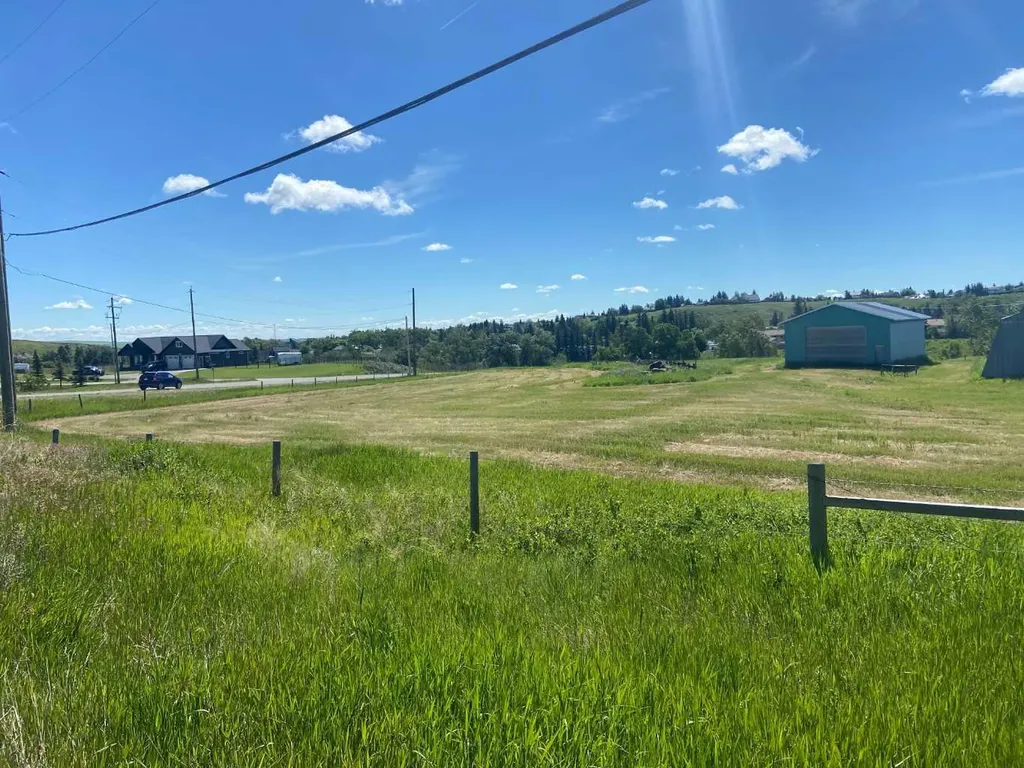 1040 Beaver Drive Pincher Creek AB T0K 1W0