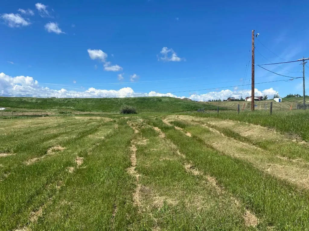 1040 Beaver Drive Pincher Creek AB T0K 1W0