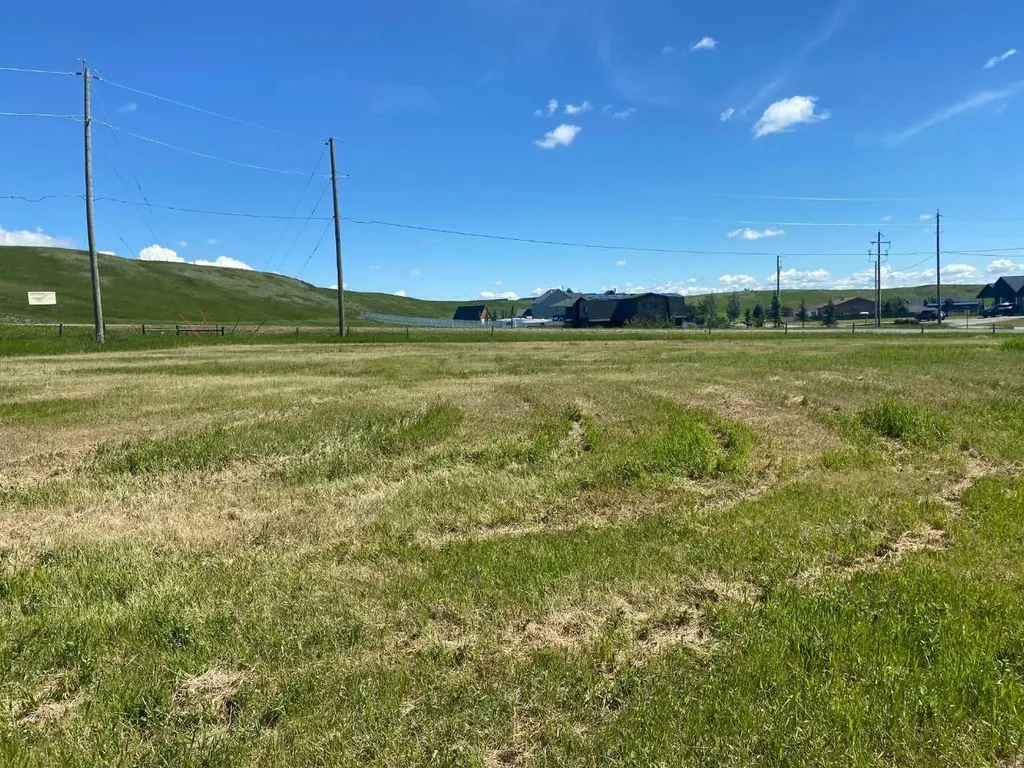 1040 Beaver Drive Pincher Creek AB T0K 1W0