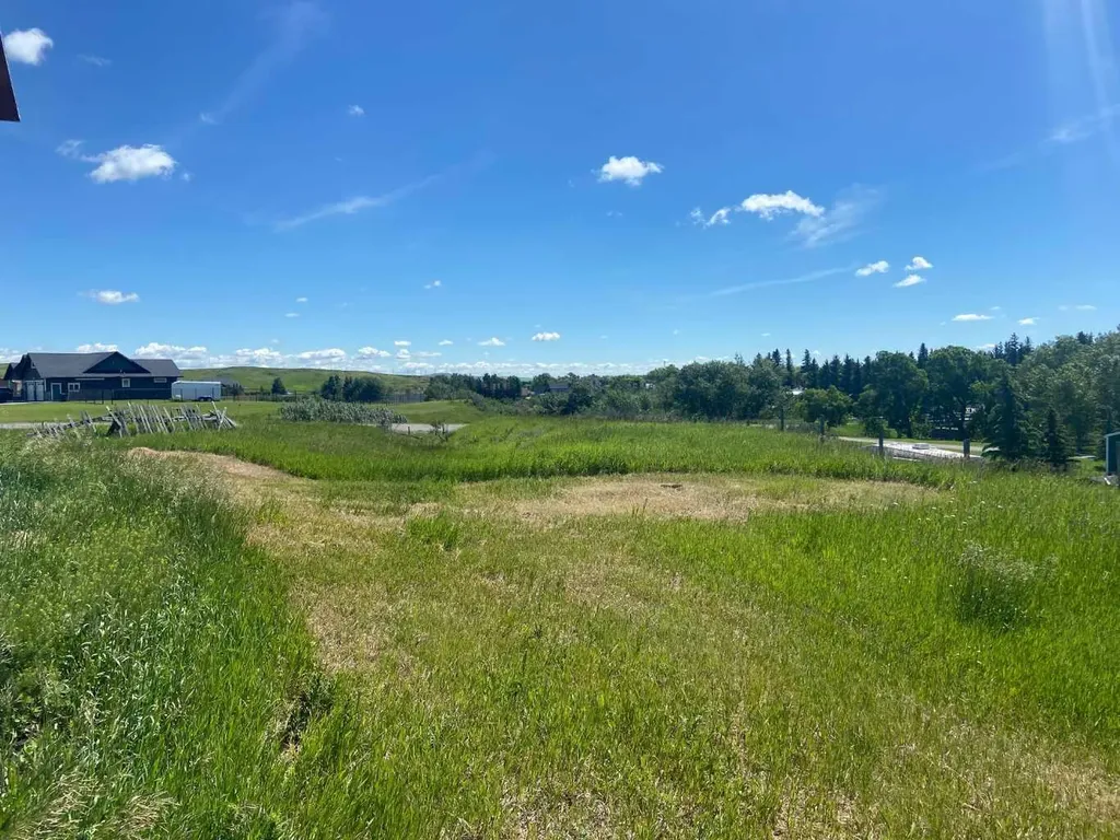 1040 Beaver Drive Pincher Creek AB T0K 1W0