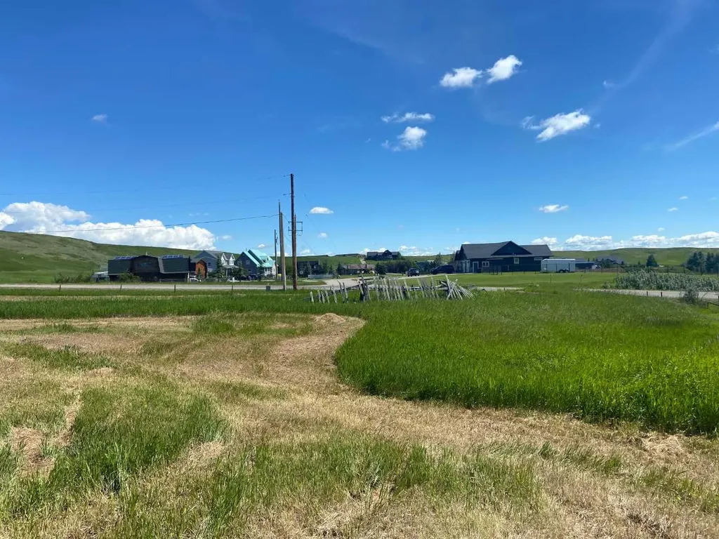 1040 Beaver Drive Pincher Creek AB T0K 1W0