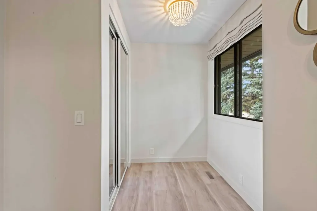 140 Point Drive NW Calgary AB T3B 4W3