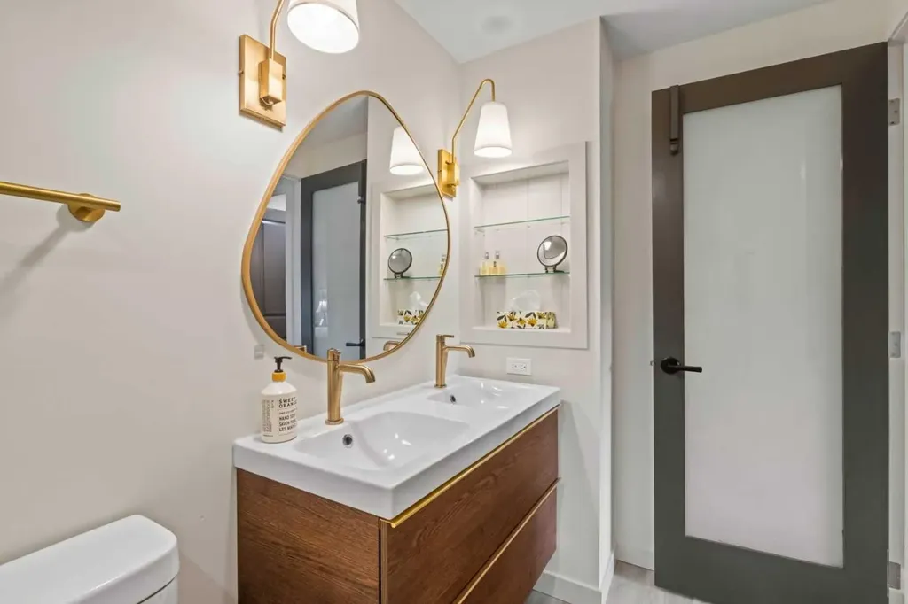 140 Point Drive NW Calgary AB T3B 4W3