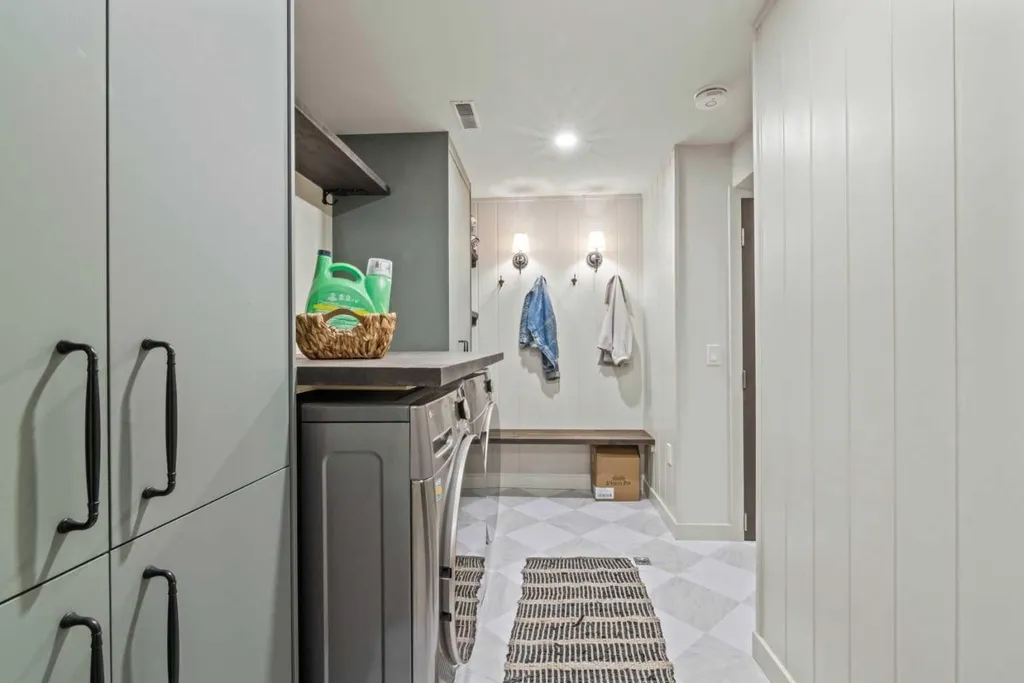 140 Point Drive NW Calgary AB T3B 4W3