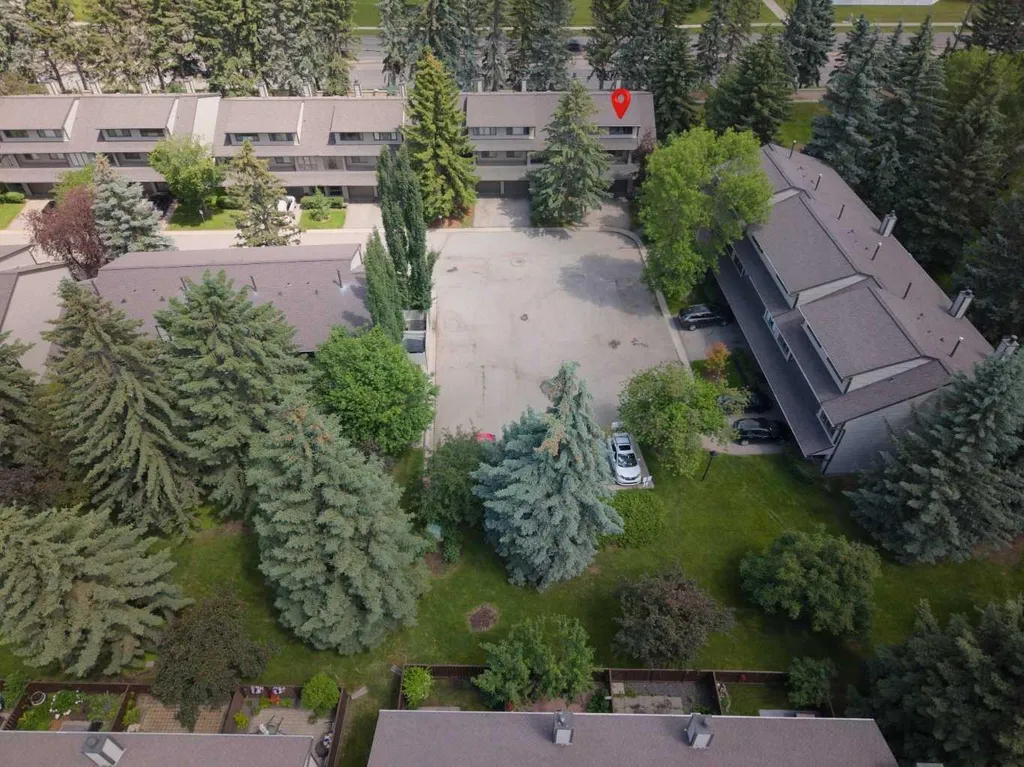 140 Point Drive NW Calgary AB T3B 4W3