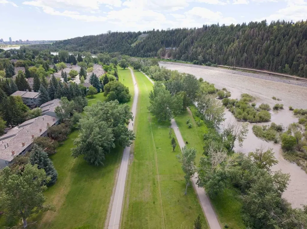 140 Point Drive NW Calgary AB T3B 4W3