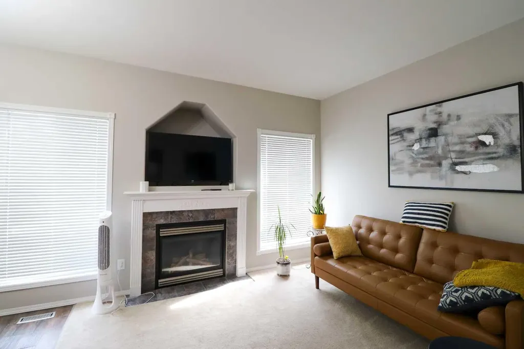 305 Addington Drive Red Deer AB T4R 3H7
