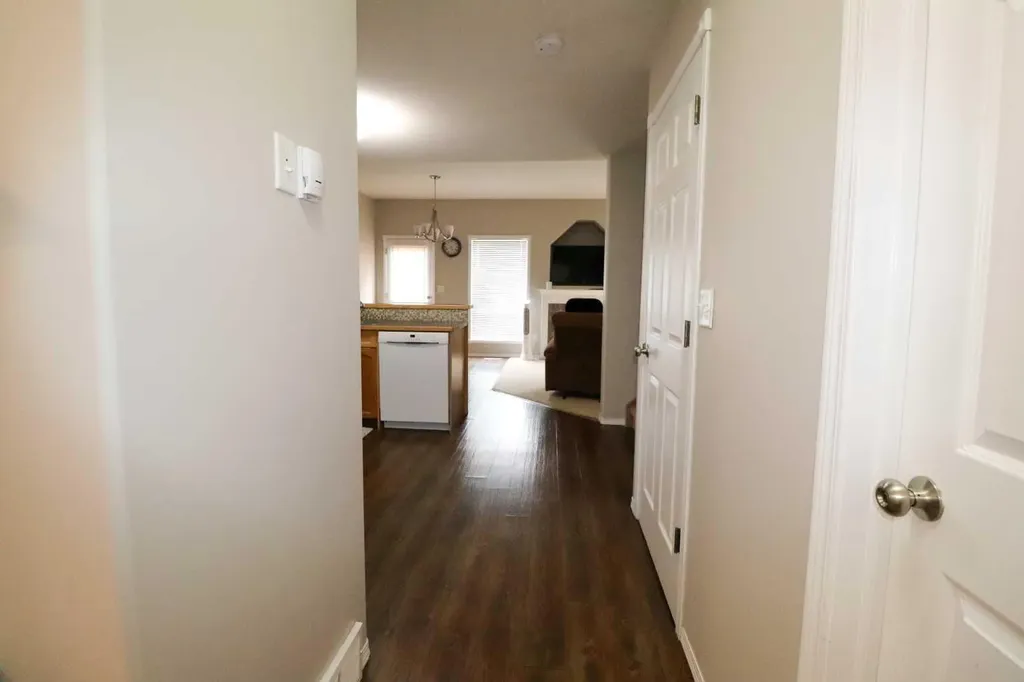 305 Addington Drive Red Deer AB T4R 3H7