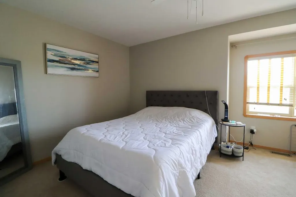 305 Addington Drive Red Deer AB T4R 3H7